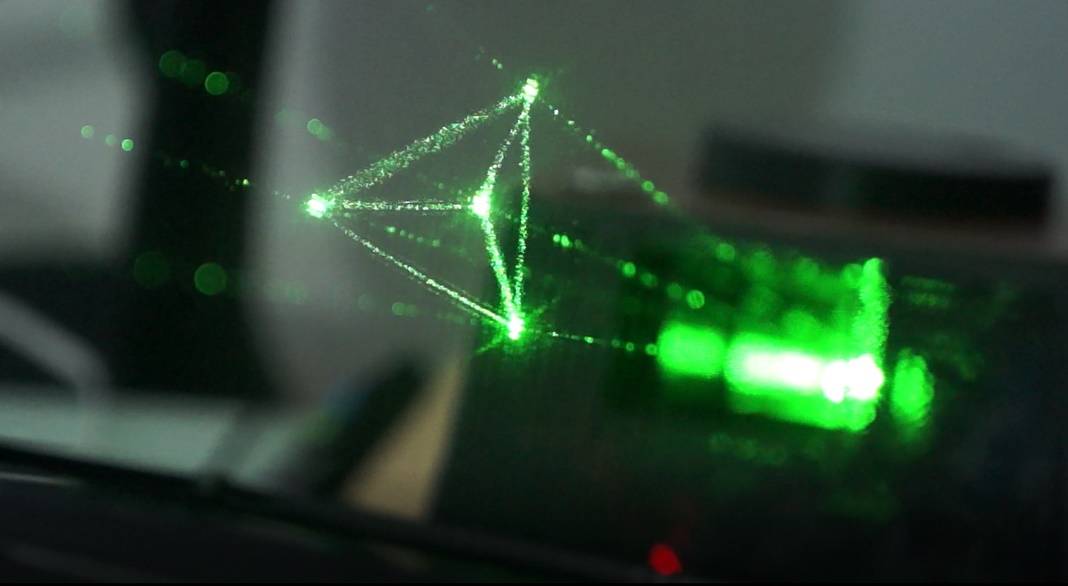 Holovect Diy Laser Based Holographic Display Startingthingsup Com - Fan Hologram Projector Diy